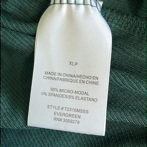 Thread & Supply micro- modal ribbed Forrest green long sleeve shirt, size XLP - Picture 5 of 10
